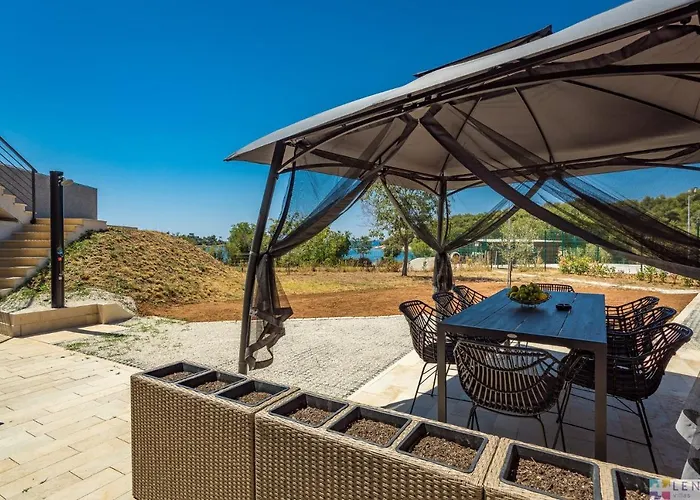 Lavanda Βίλα Πούλα